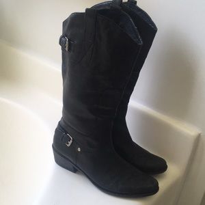 🍂 Black Leather Cowgirl Boots